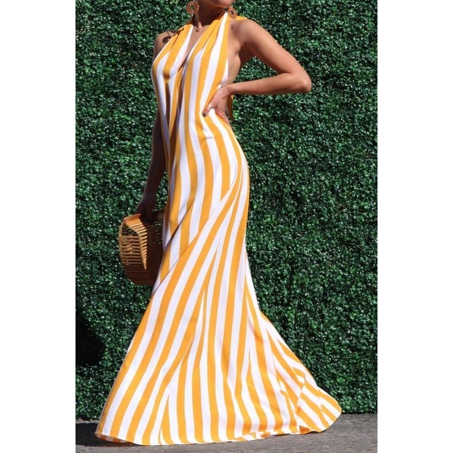 The Tammy Striped Halter Neck Maxi Dress with Side Pocket: NAVY / M